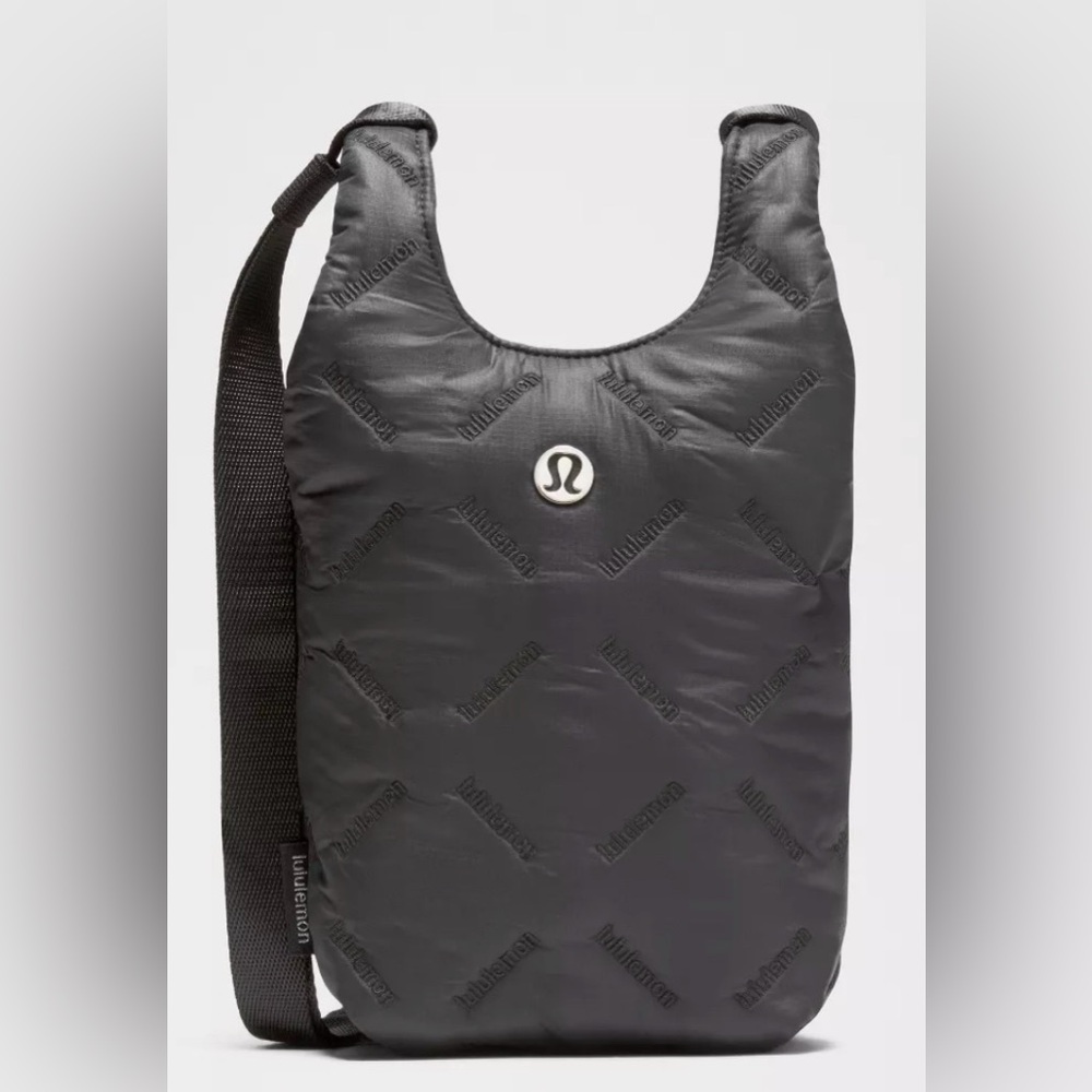 LULULEMON Quilty Pleasures Phone Crossbody Bag 1L, Black